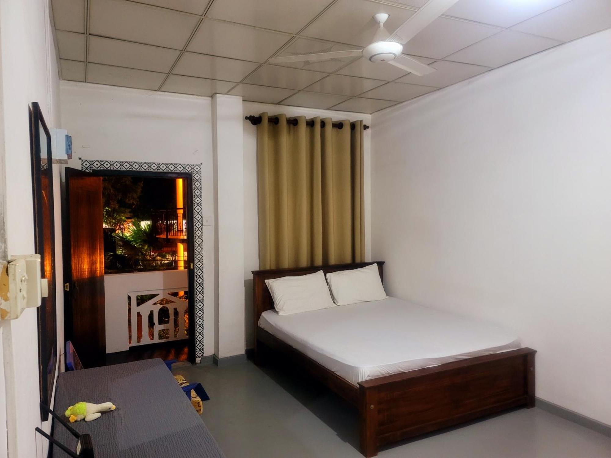 New Coral Garden Weligama Hotell Exteriör bild