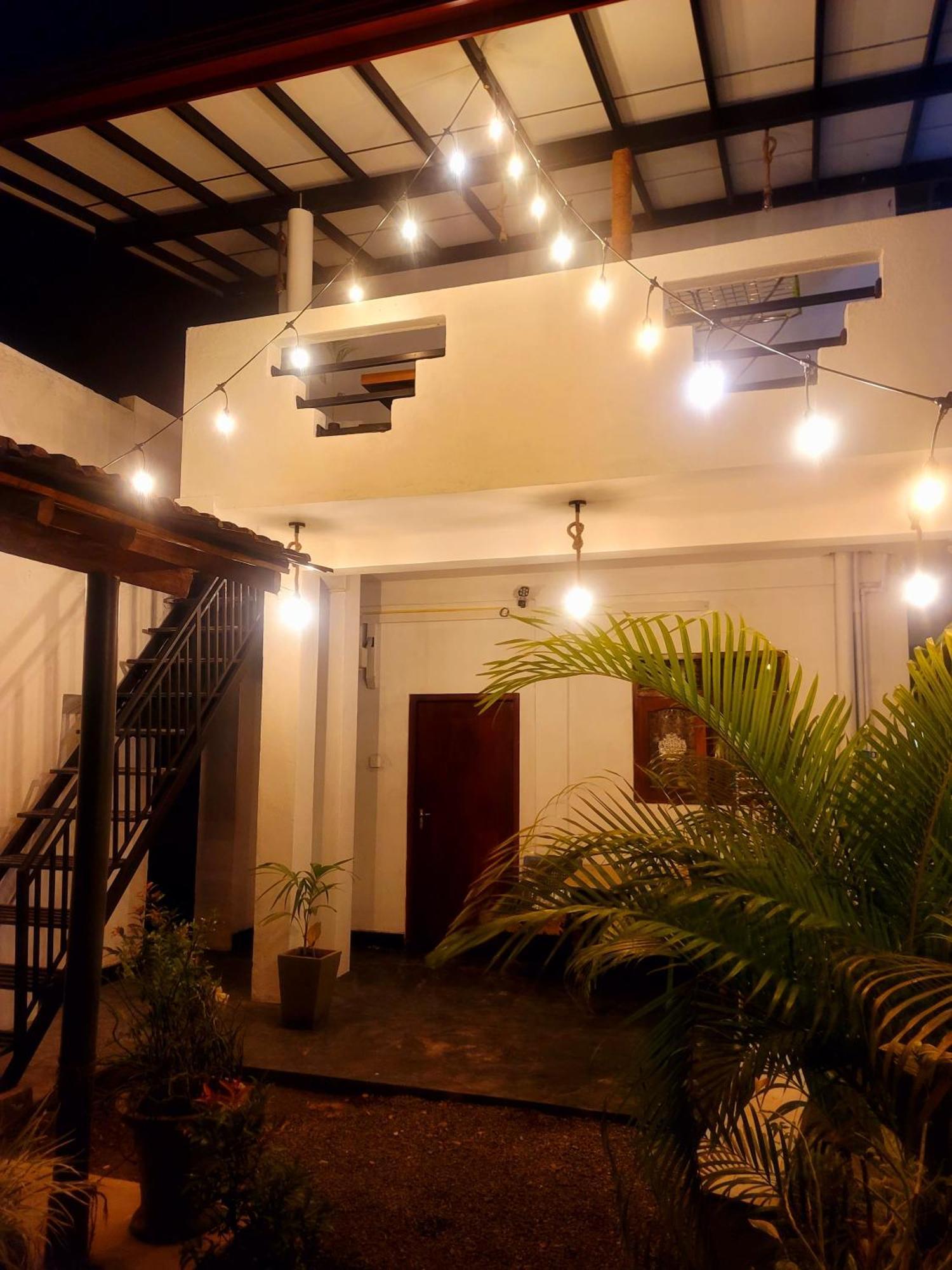 New Coral Garden Weligama Hotell Exteriör bild